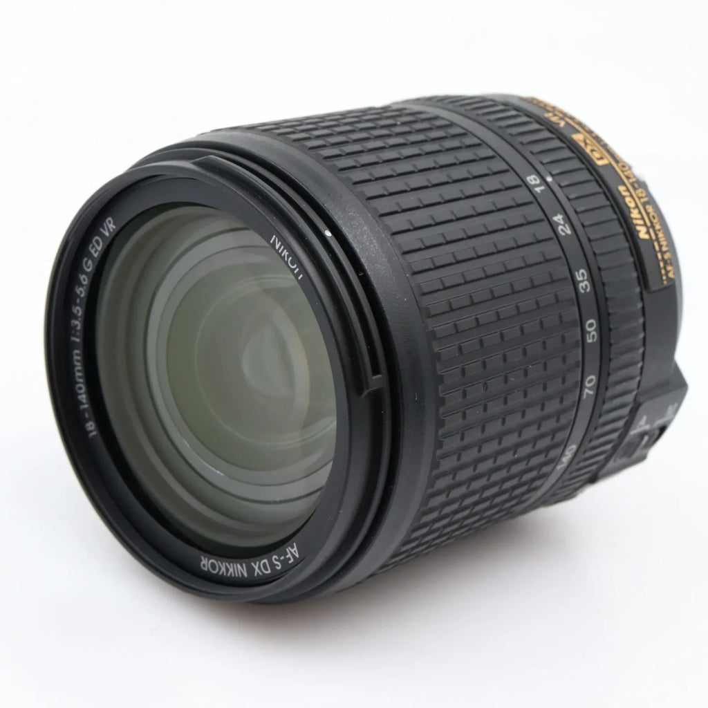 Nikon AF-S 18-140mm f/3.5-5.6G ED VR DX used