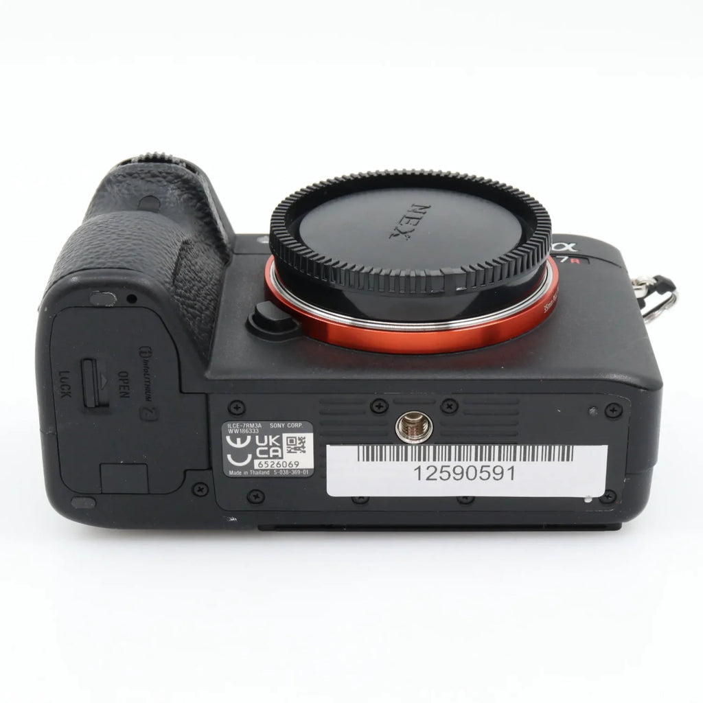 Sony A7R mark III body used