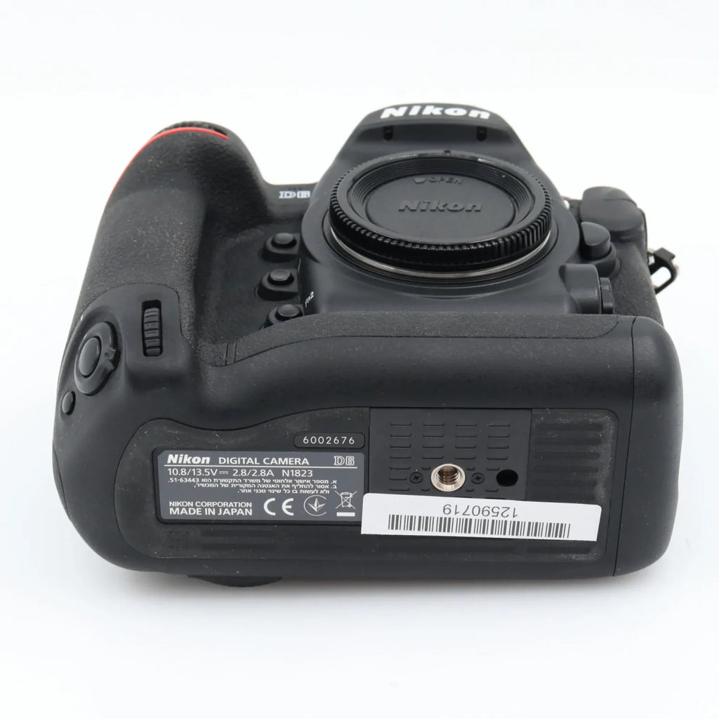 Nikon D6 Gehäuse gebraucht