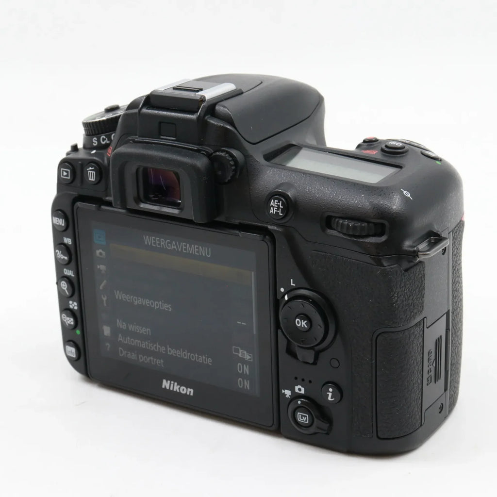 Nikon D7500 Gehäuse gebraucht