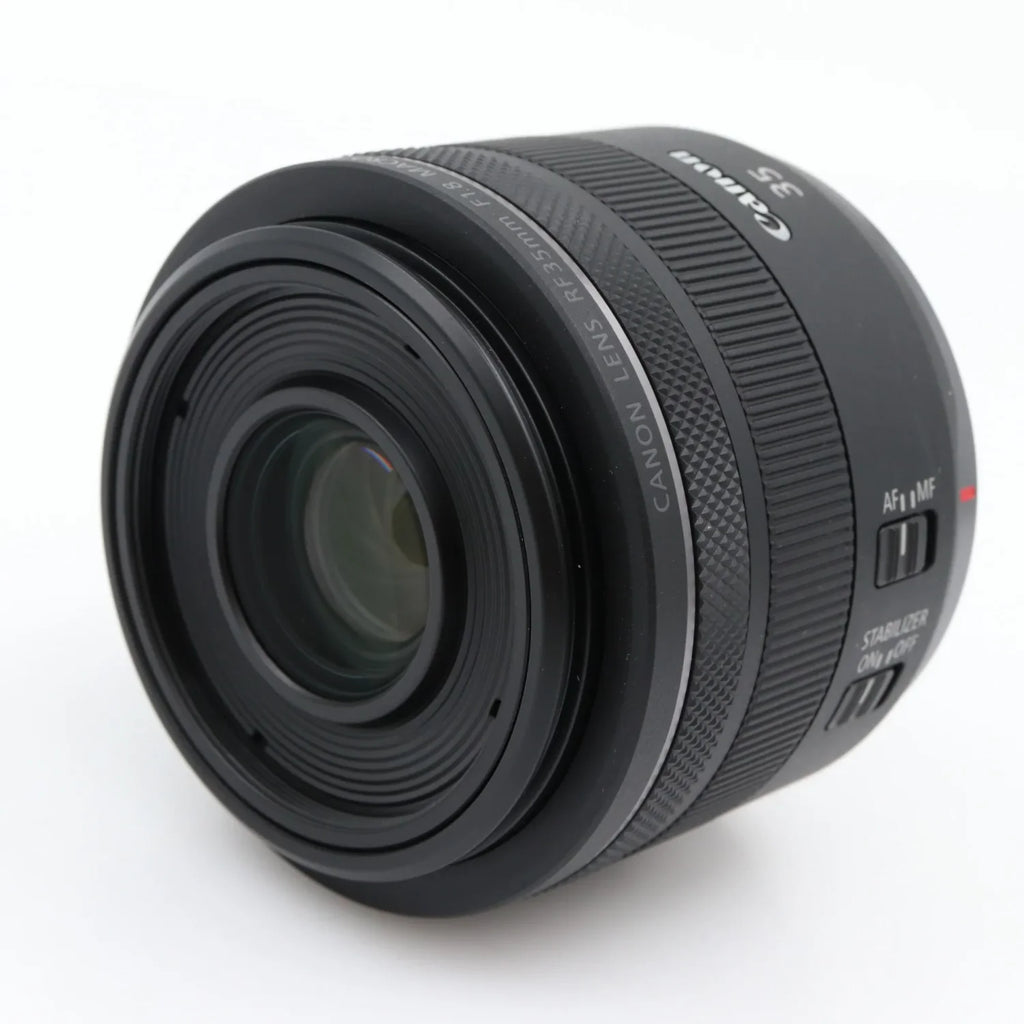 Canon RF 35mm f/1.8 Macro IS STM used