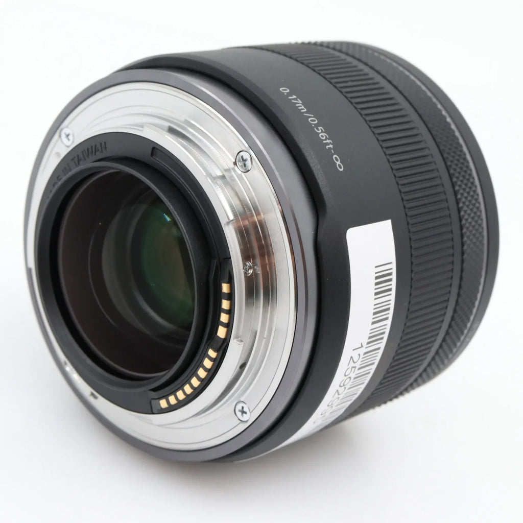 Canon RF 35mm f/1.8 Macro IS STM used