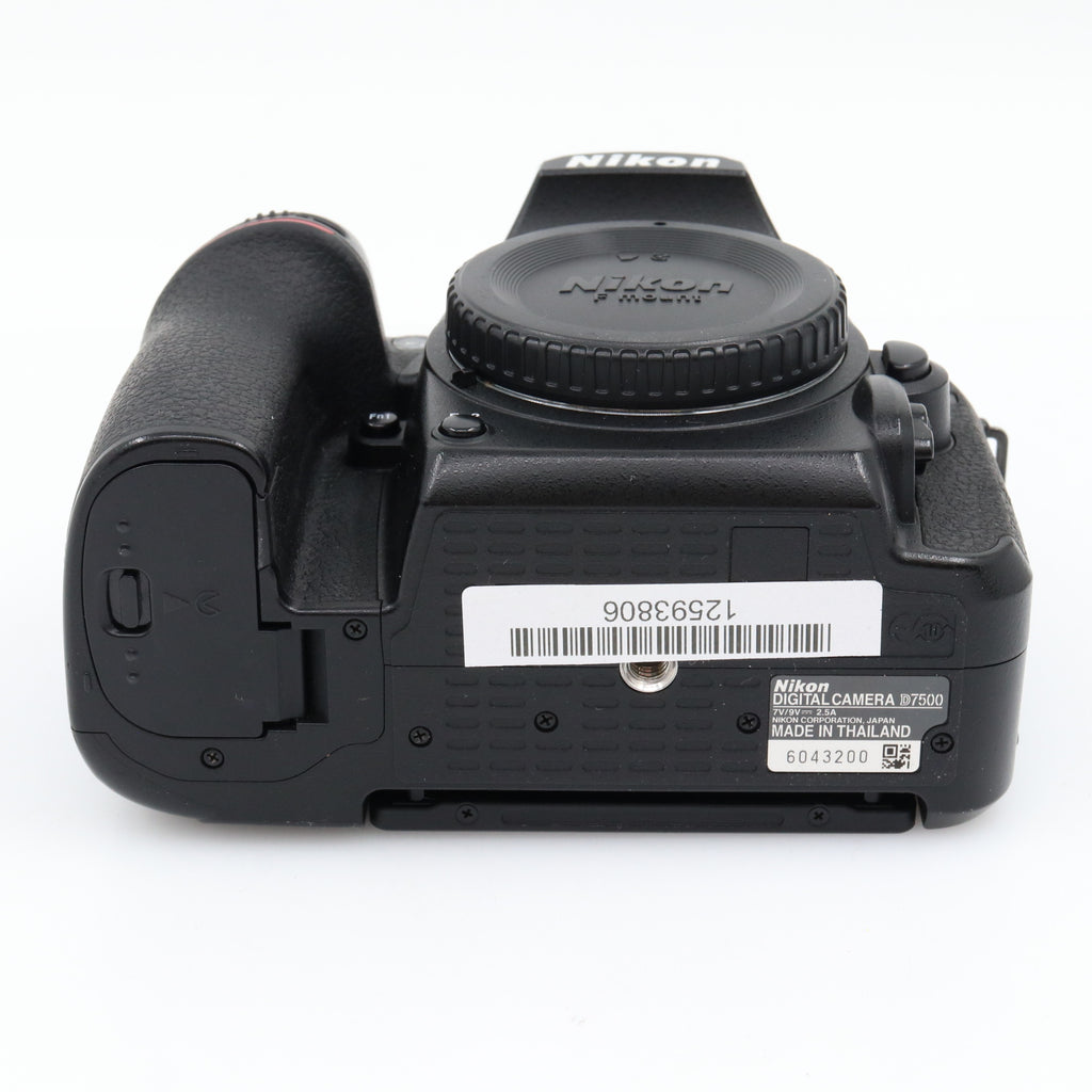 Nikon D7500 Gehäuse gebraucht