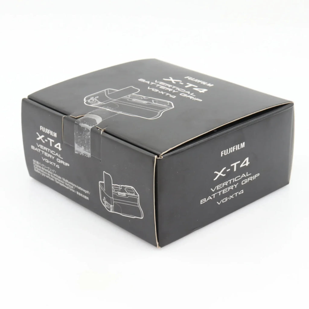 Fujifilm VG-XT4 batterygrip used