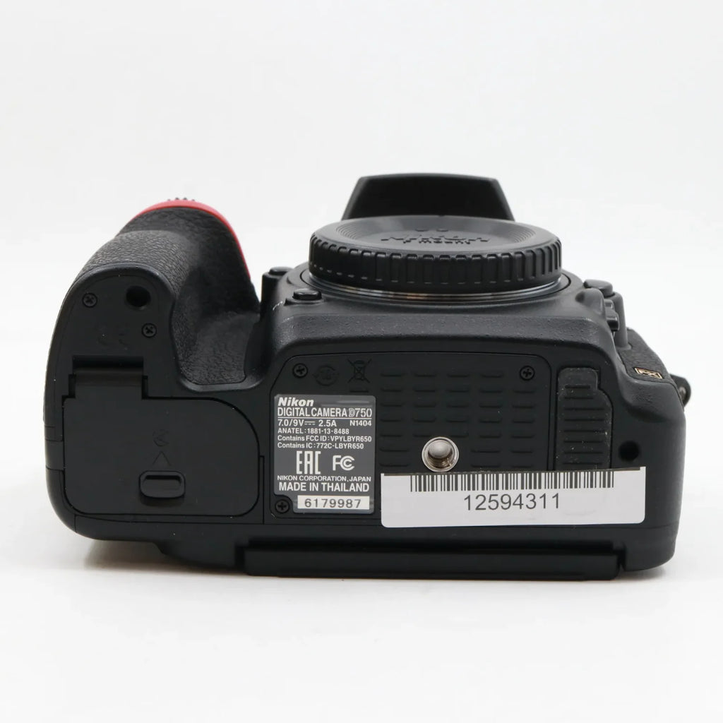 Nikon D750 Gehäuse gebraucht