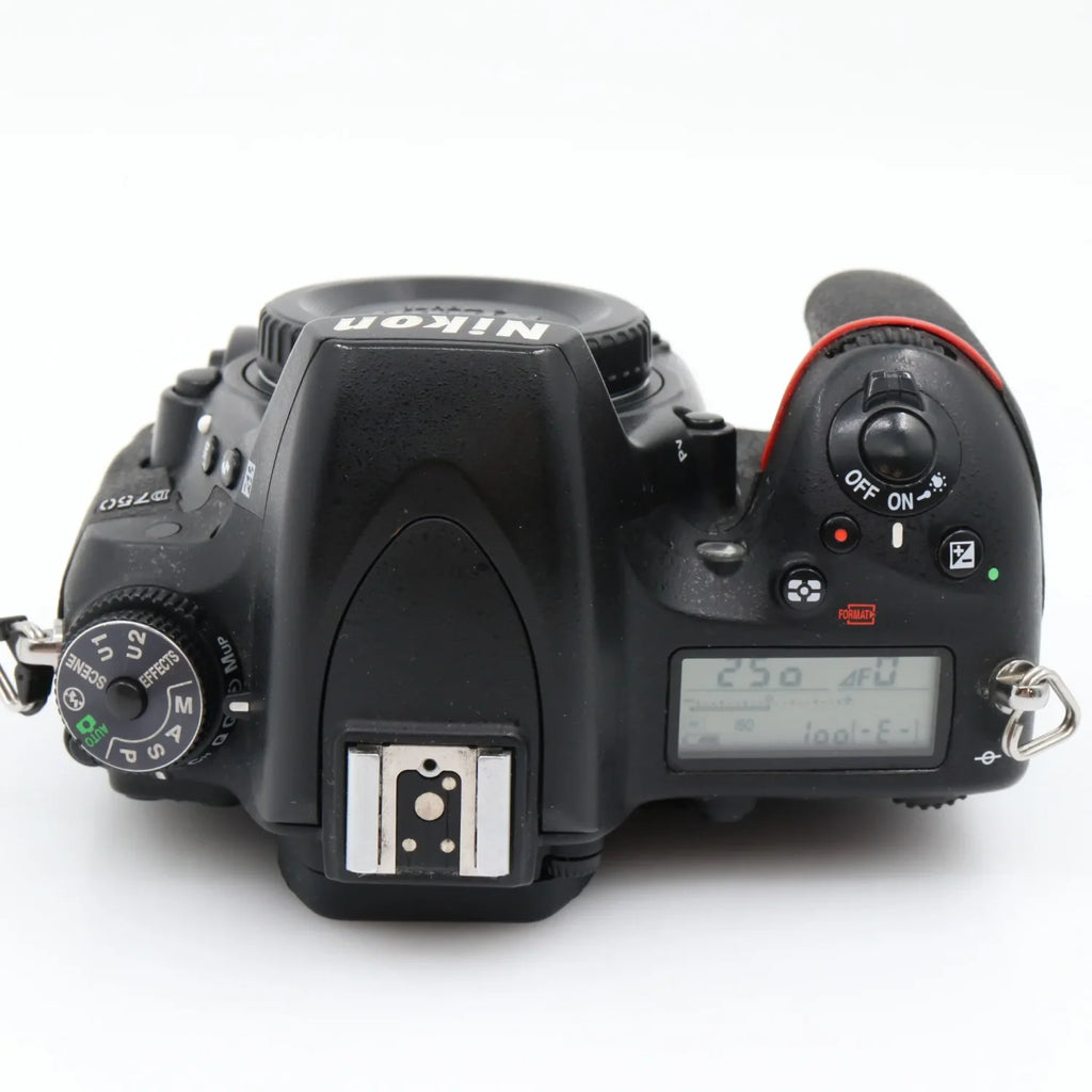 Nikon D750 Gehäuse gebraucht