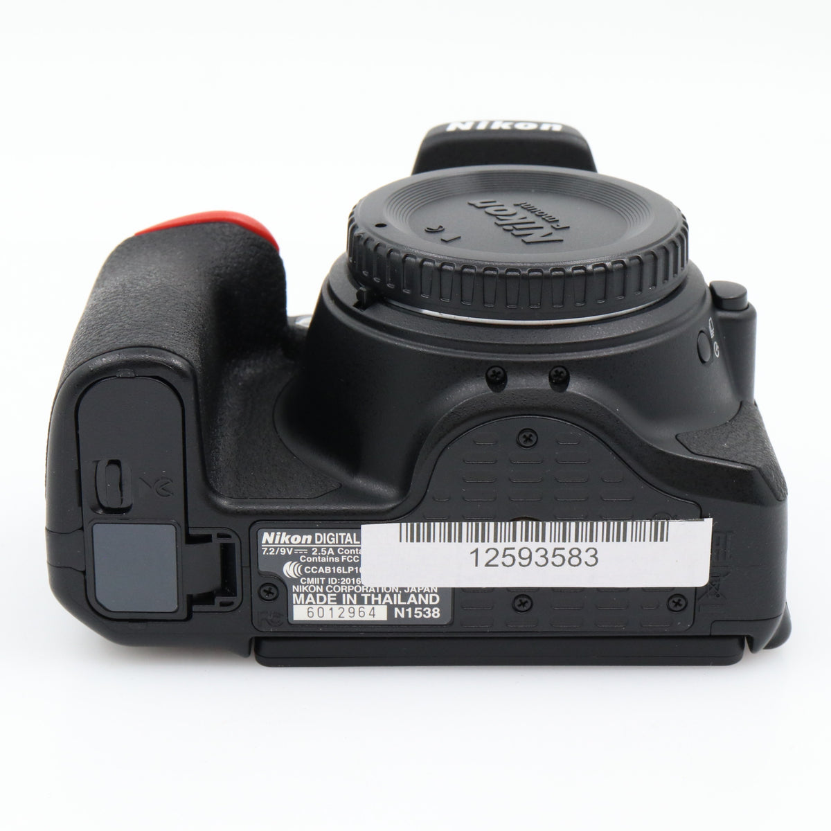 Nikon D5600 body used