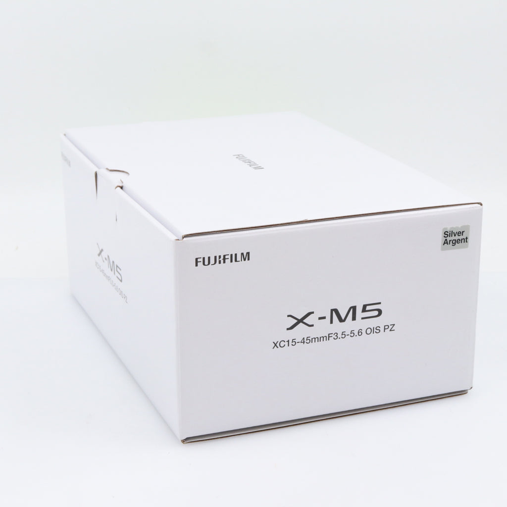 Fujifilm X-M5 silver + XC 15-45mm used