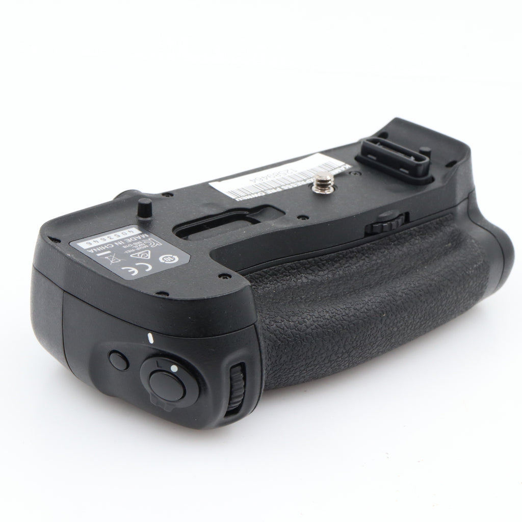 Nikon MB-D18 Batteriegriff Gebraucht