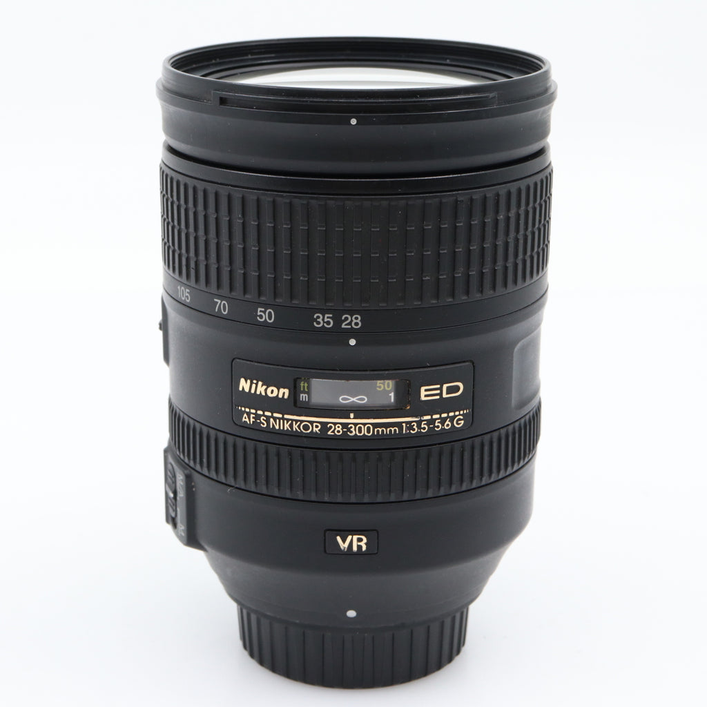 Nikon AF-S 28-300mm f/3.5-5.6G ED VR used